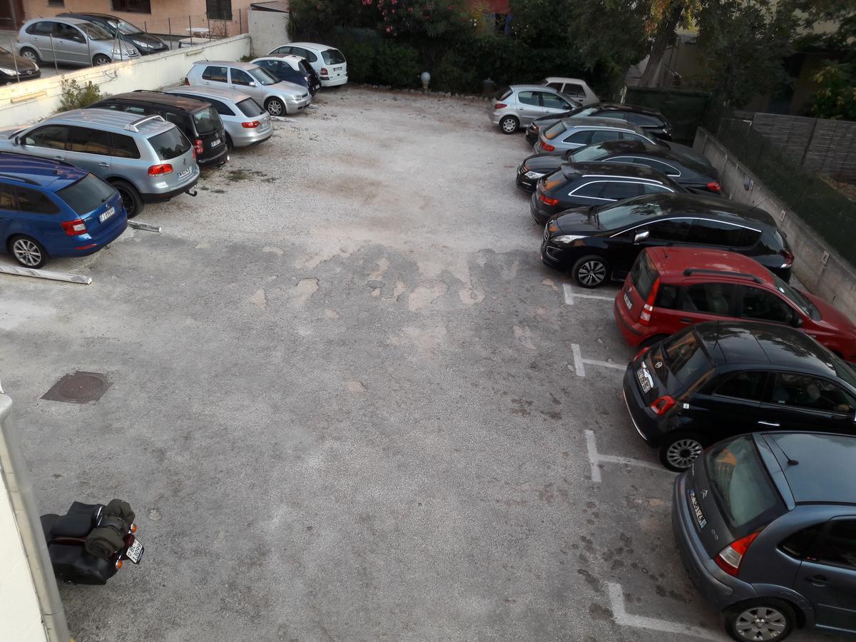 Hotel Du Parc Hyeres Exterior photo